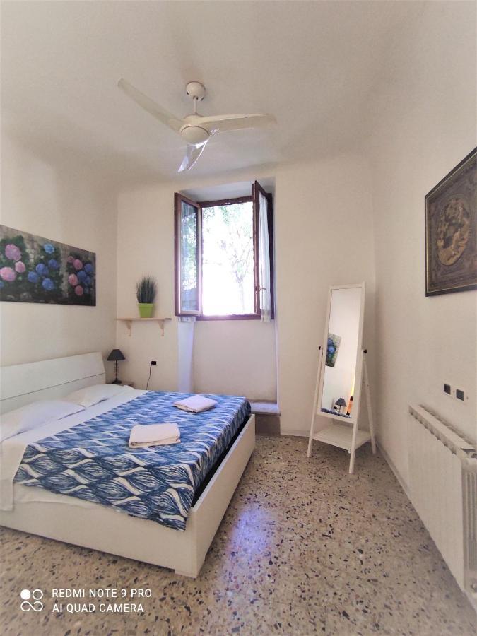 Romantic Liberta Apartment Florence Exterior photo
